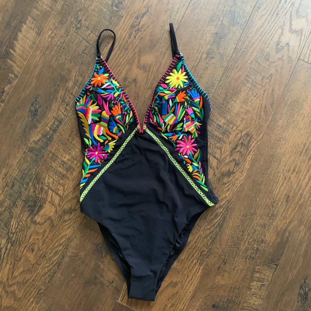 Nanette Lepore Isla Marietas Goddess One Piece